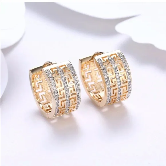 New Yellow Gold Plated 2.00 Ct Round Hoop Earrings - Picture 4 of 4